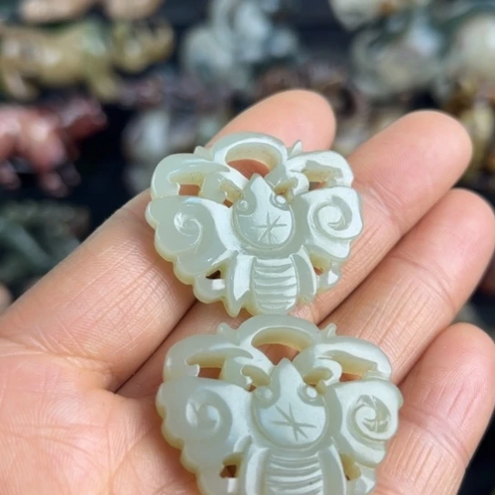 和田玉挂件未镶嵌