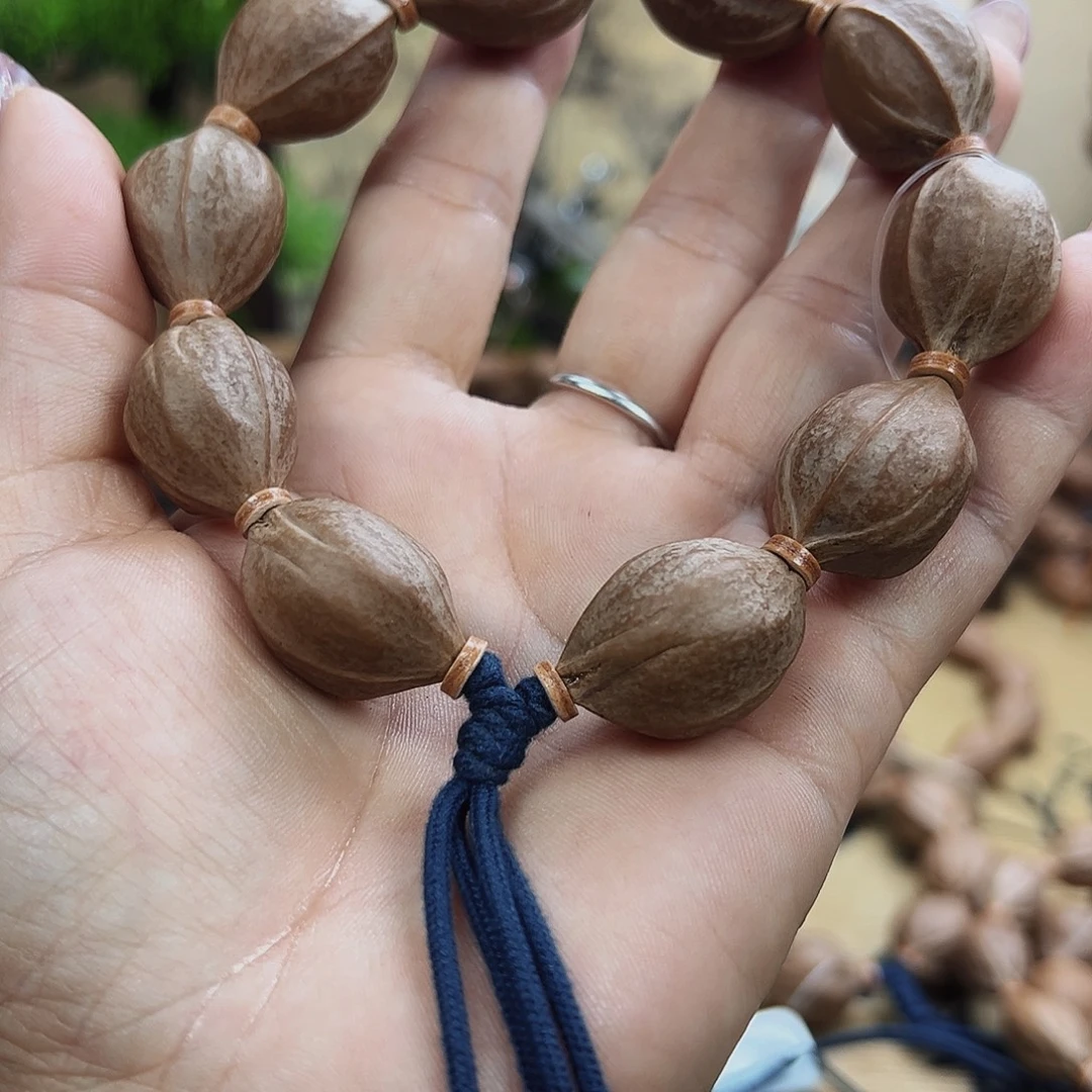 辉***茶吊坠橄榄核梅林铁核1825