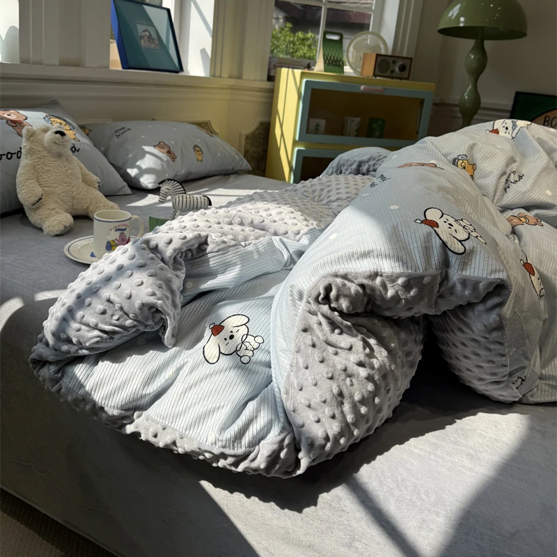 易安阁ins冬季A版灯芯绒B版豆豆绒蓝色小熊伙伴床上四件套1.5m
