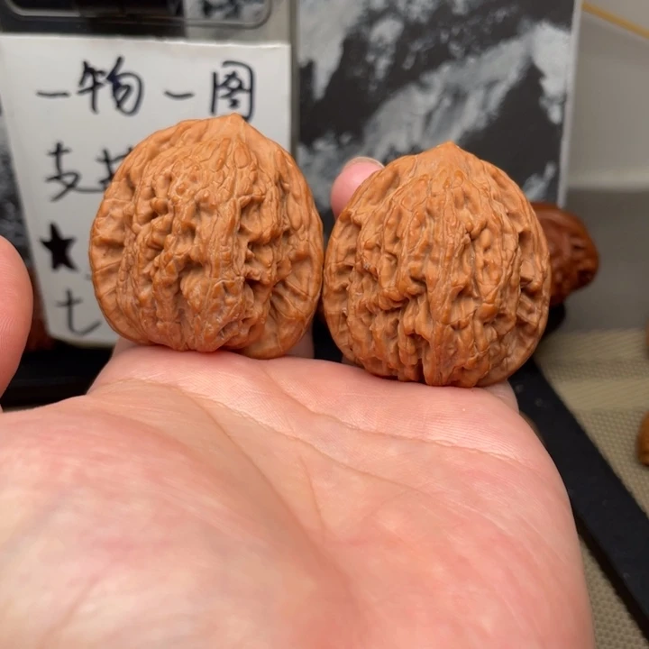 把件文玩核桃41虎头