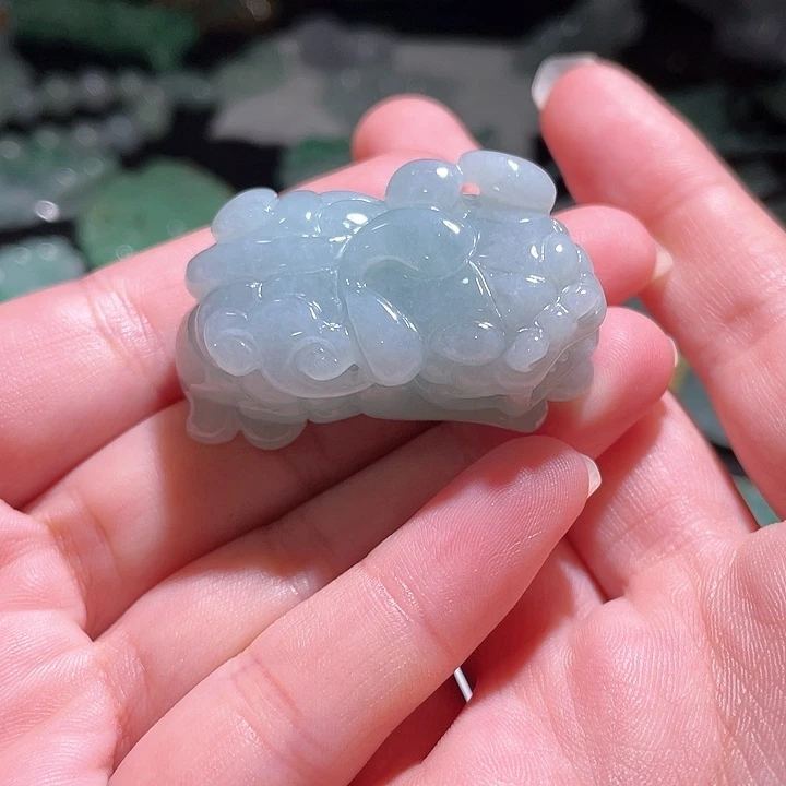 颈饰未镶嵌翡翠天