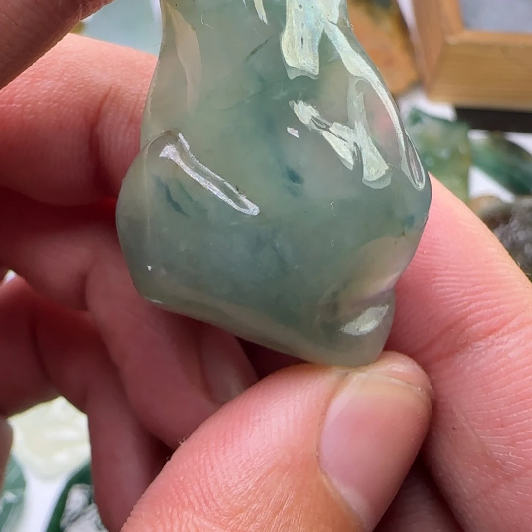 定制翡翠未镶嵌不包工