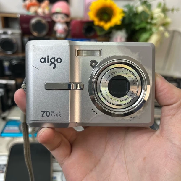 95新 aigo/爱国者 爱国者v728自备电池冷白皮氛围感送相机包