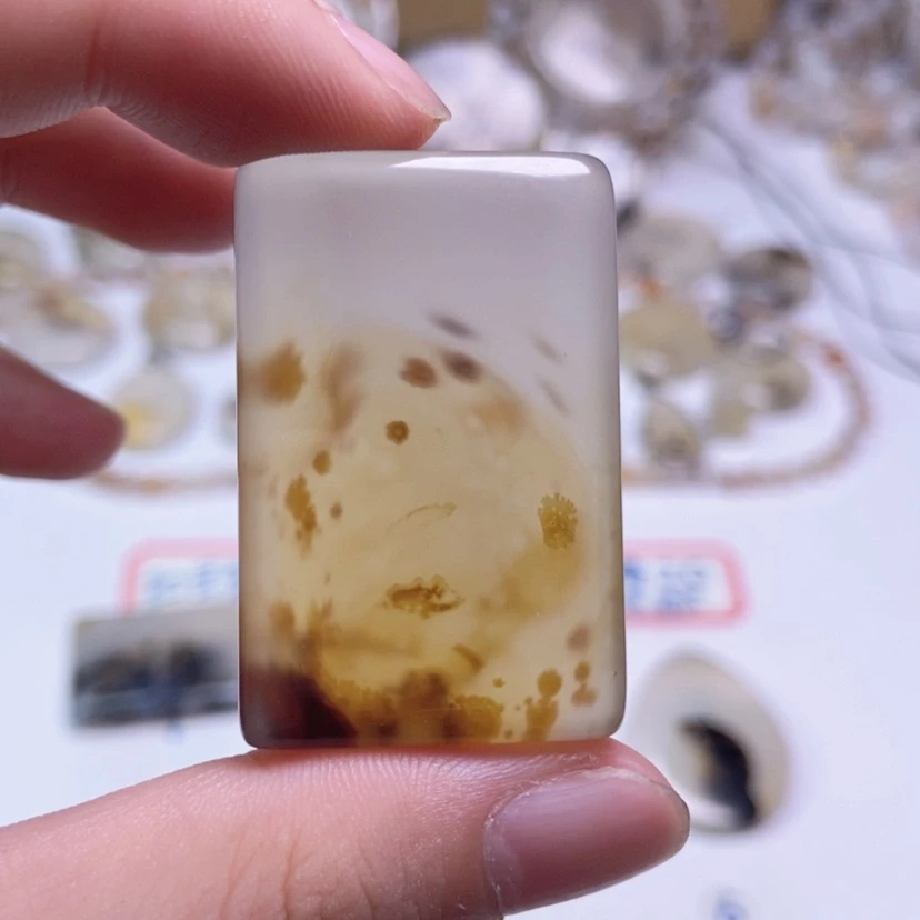 【闪购商品】玛瑙/玉髓颈饰未镶嵌
