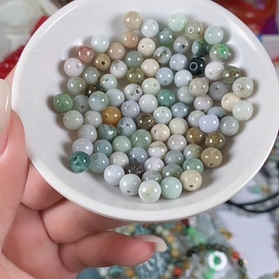 翡翠未镶嵌颈饰天然翡翠有瑕疵50颗