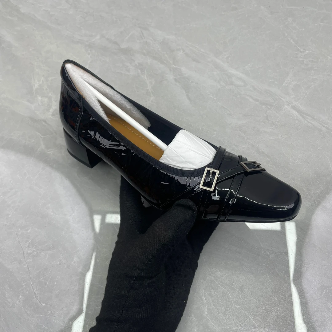 单鞋女（牛皮）51020 （孤品）d/b区36/37码