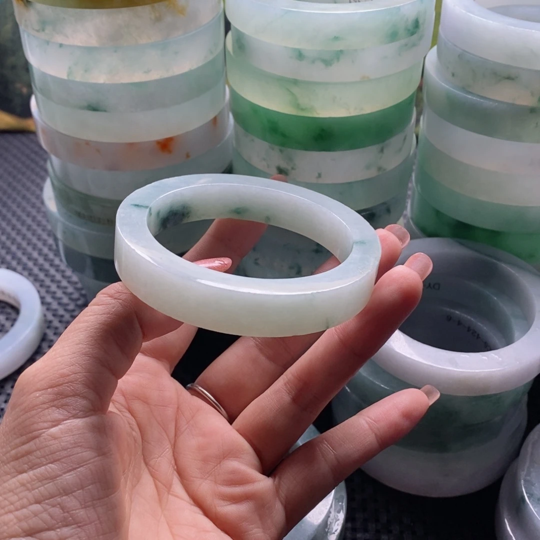 定制翡翠一未镶嵌黑*