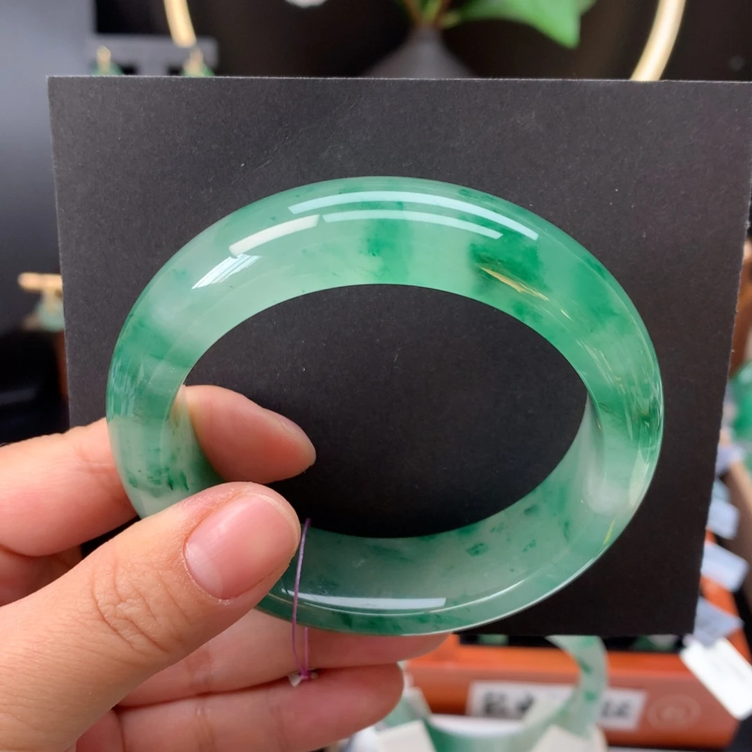 石英质玉手镯未镶嵌用****7