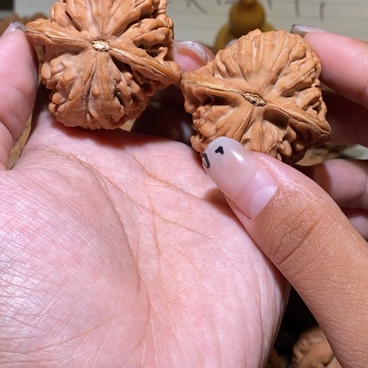 武***哥手串/手链核桃凤凰台