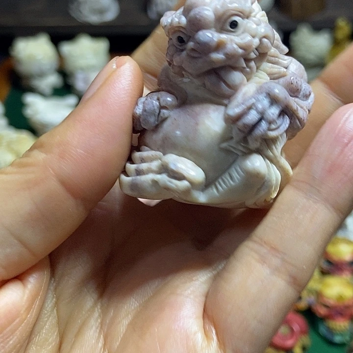 燚***森配饰鹿角雕刻一个出福利