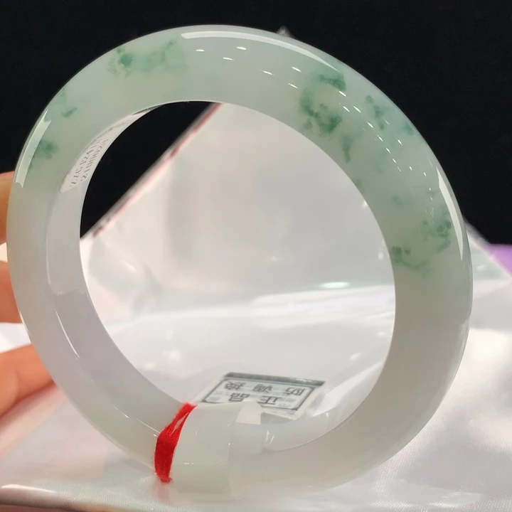翡翠手镯未镶嵌62圈口0028