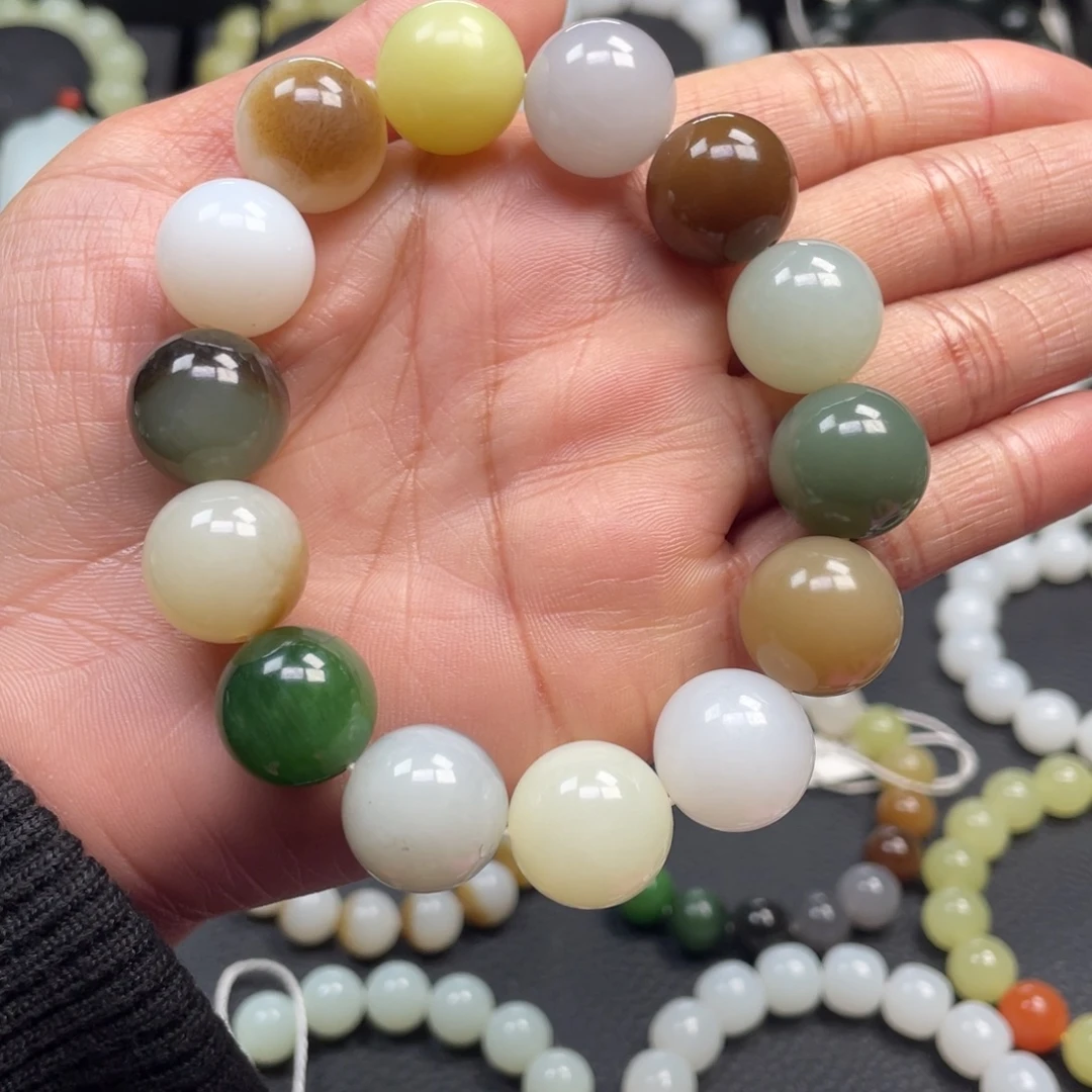 和田玉未镶嵌手链