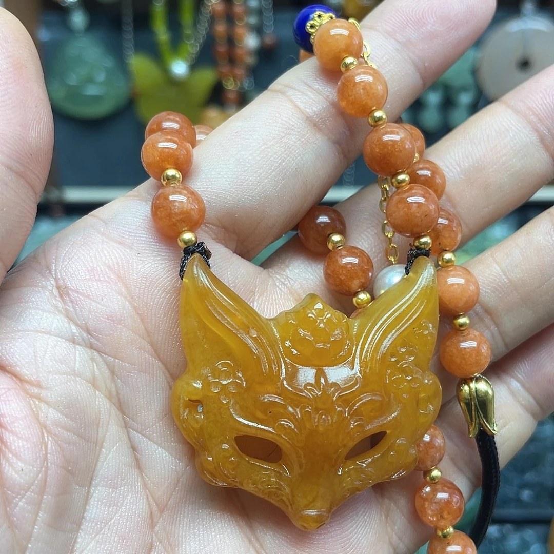 未镶嵌蛇纹石玉颈饰