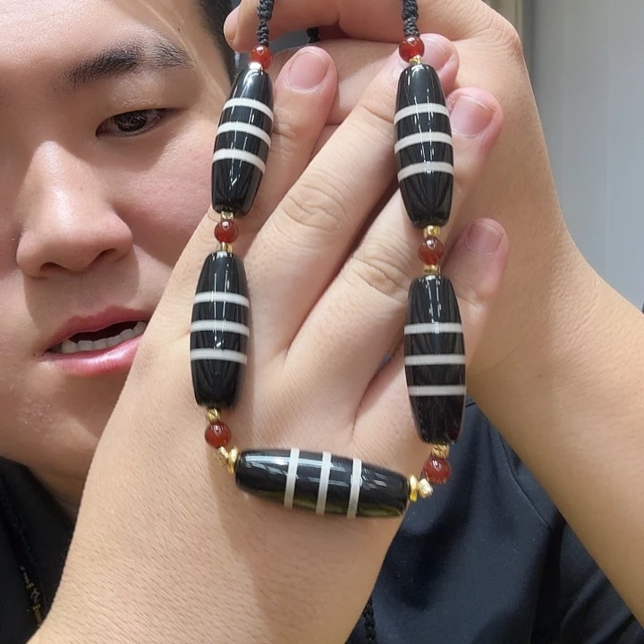 玛瑙/玉髓未镶嵌珠宝奇石