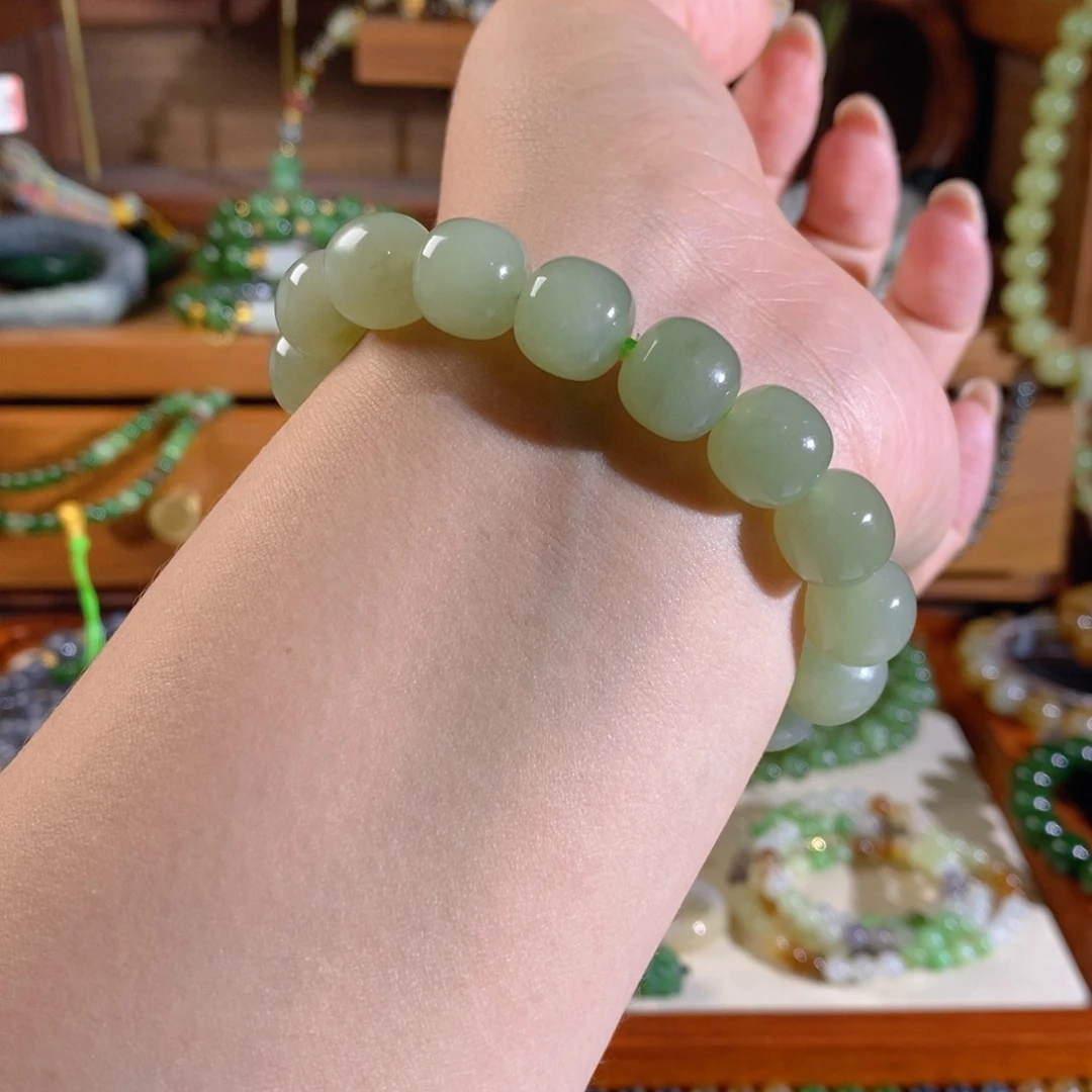 和田玉未镶嵌手链