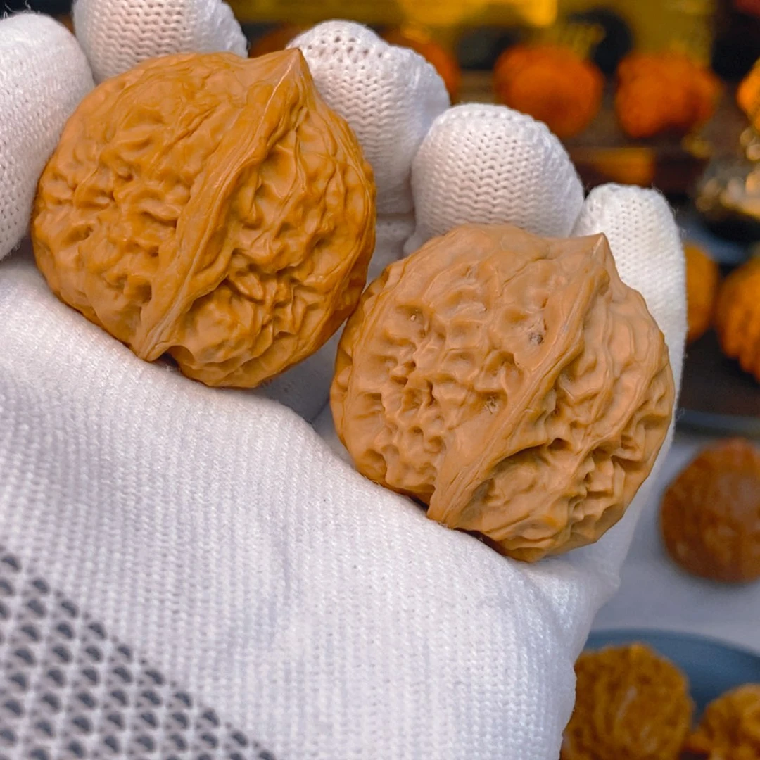 文玩核桃吊坠霸王