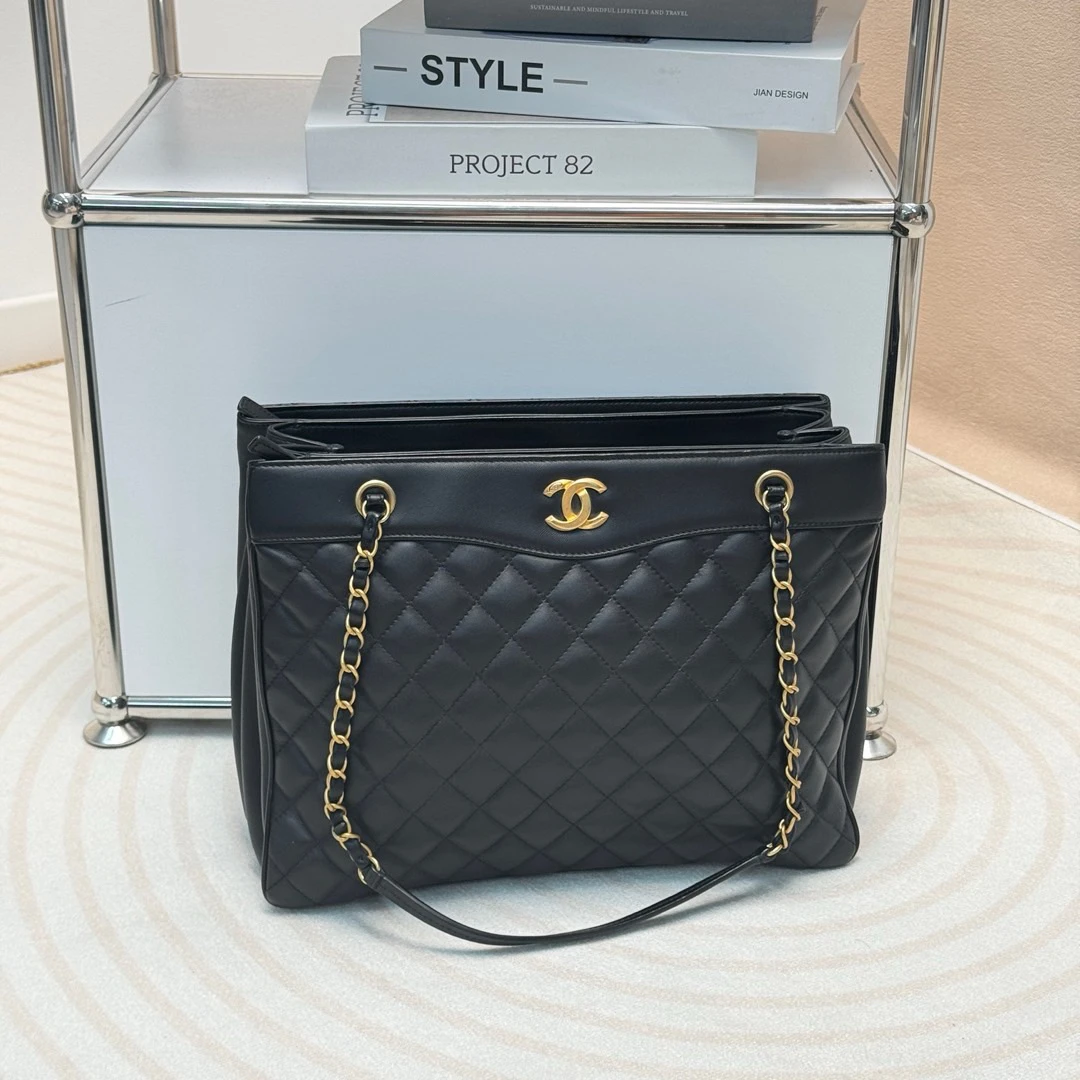 95新 Chanel/香奈儿 Chanel 黑金羊皮菱格纹敞口单肩包/618864816