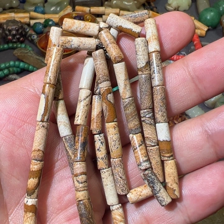 摆件摆件……………………