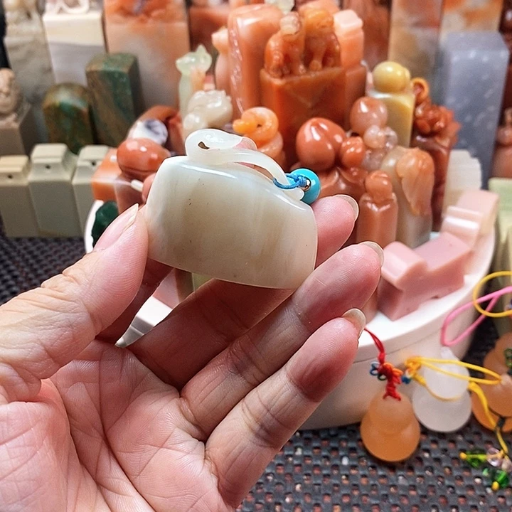 老挝石老挝石如意钮章