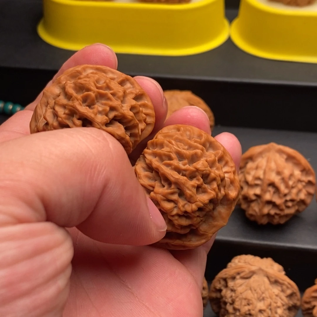 哈***哈文玩核桃吊坠40秦闷