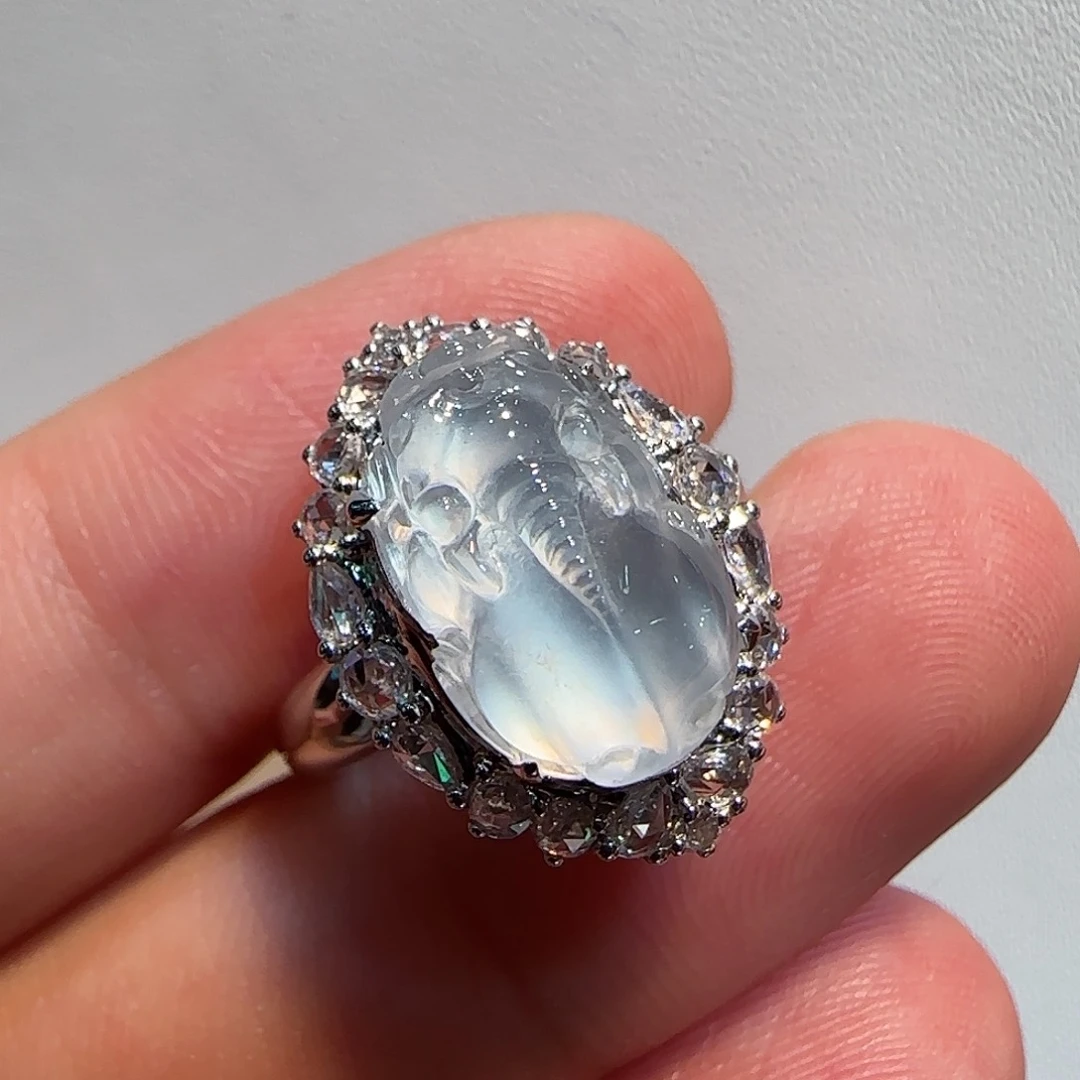 翡翠戒指18K金镶嵌戒指