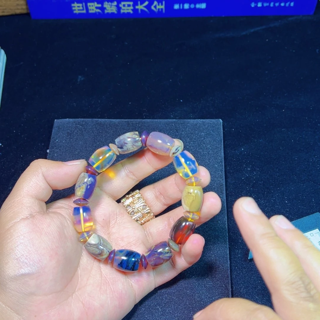 未镶嵌琥珀裸石琥珀