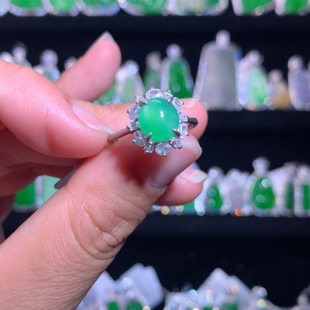 【闪购商品】颈饰银S925镶嵌翡翠天然翡翠