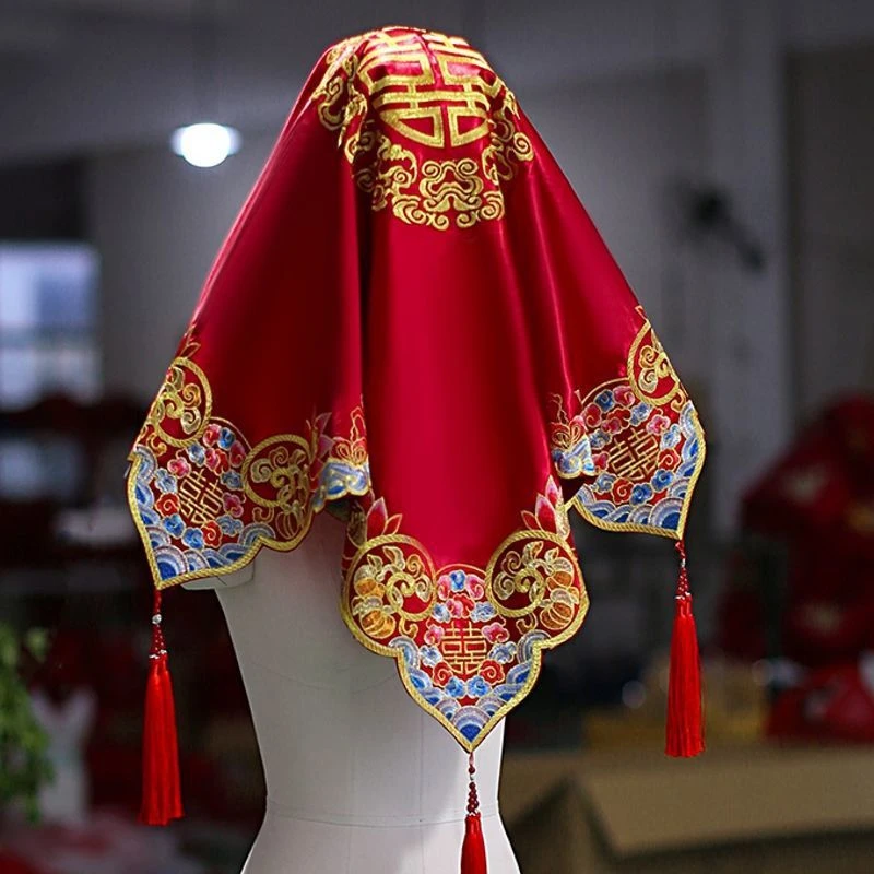 红盖头新娘结婚头纱中式秀禾服复古红色缎面流苏2023刺绣喜帕盖头