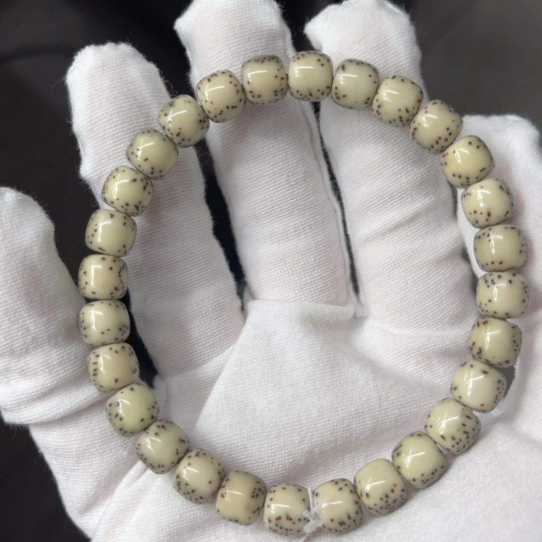 星月菩提吊坠8/7青花绿背河豚半壁留白