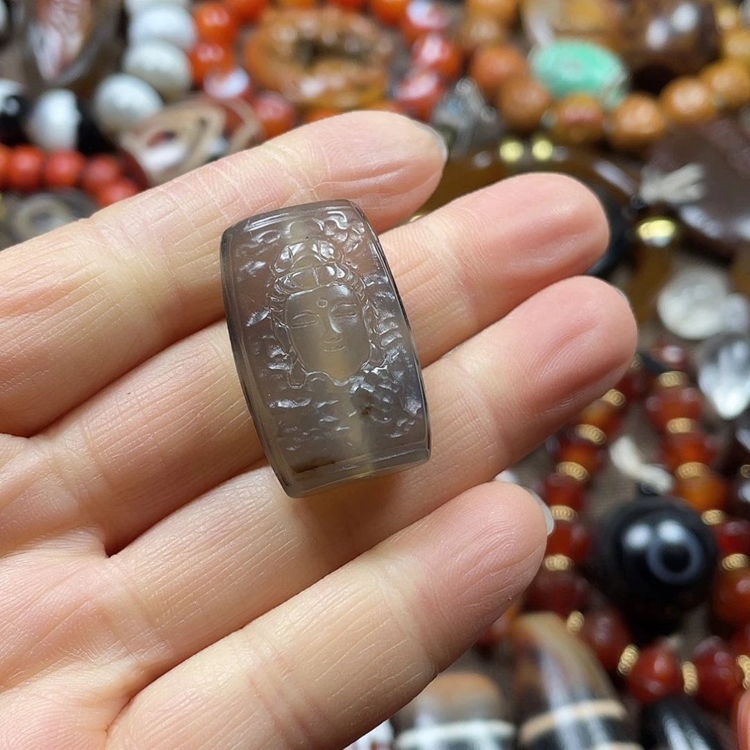 玛瑙/玉髓未镶嵌挂件