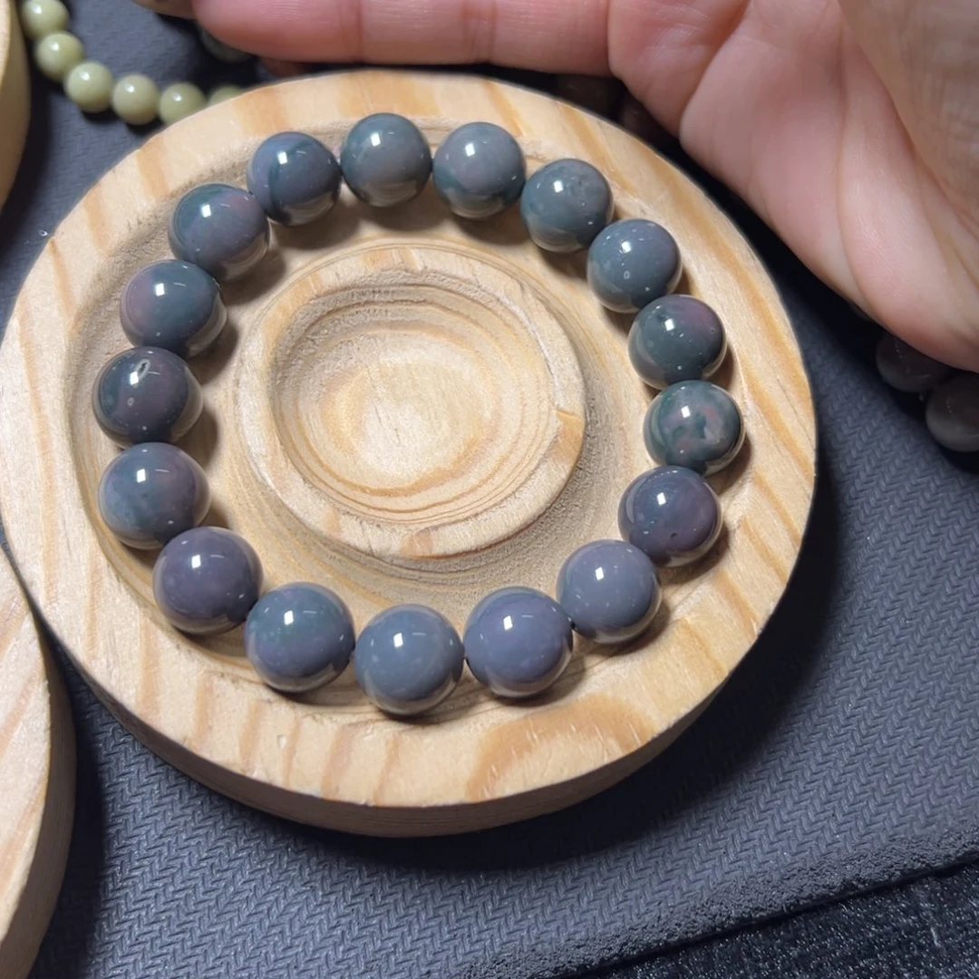 倔***️石英质玉未镶嵌手链20