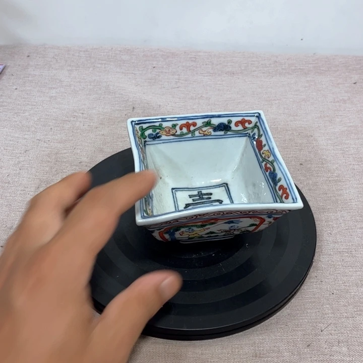 衣***）摆件青花五彩婴戏图888