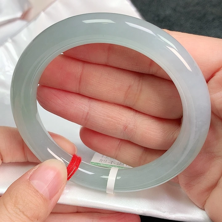 【闪购商品】翡翠手镯未镶嵌5758圈