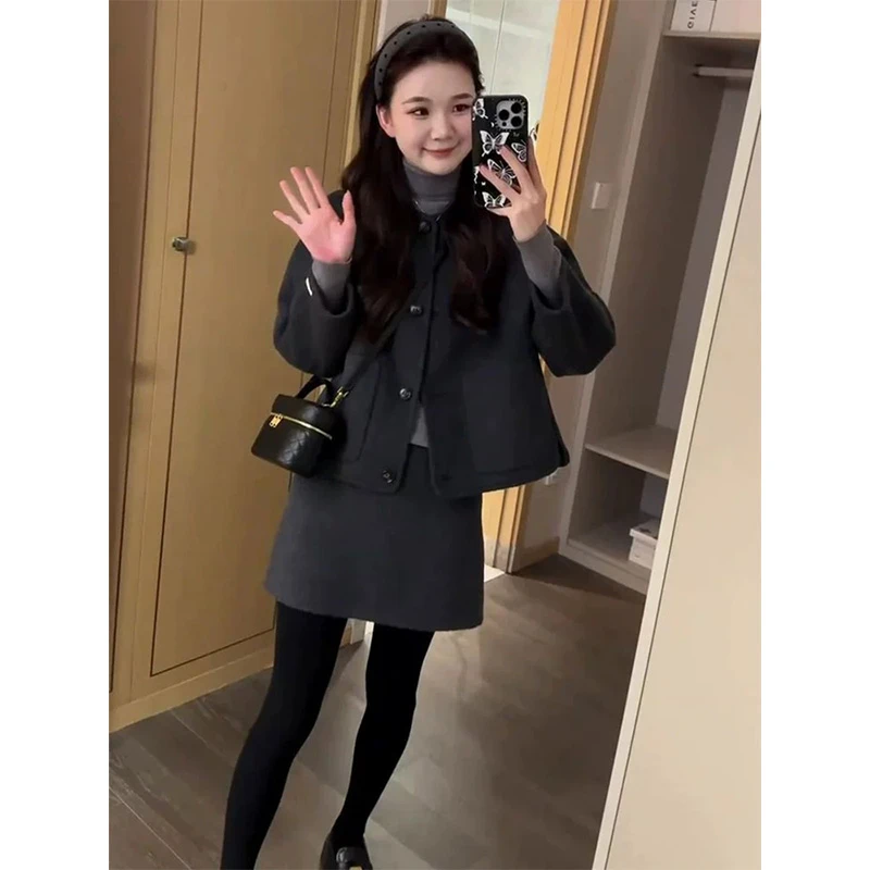 小香风高级感气质西装短款小外套女2025春季新款高腰显瘦短裙套装