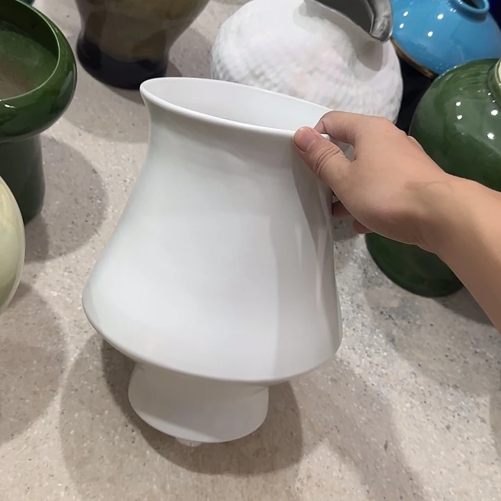 摆件微瑕有孔微瑕