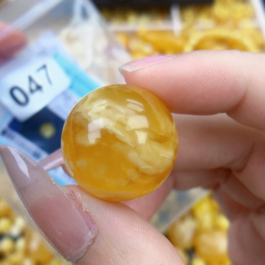 未镶嵌琥珀珠宝奇石22