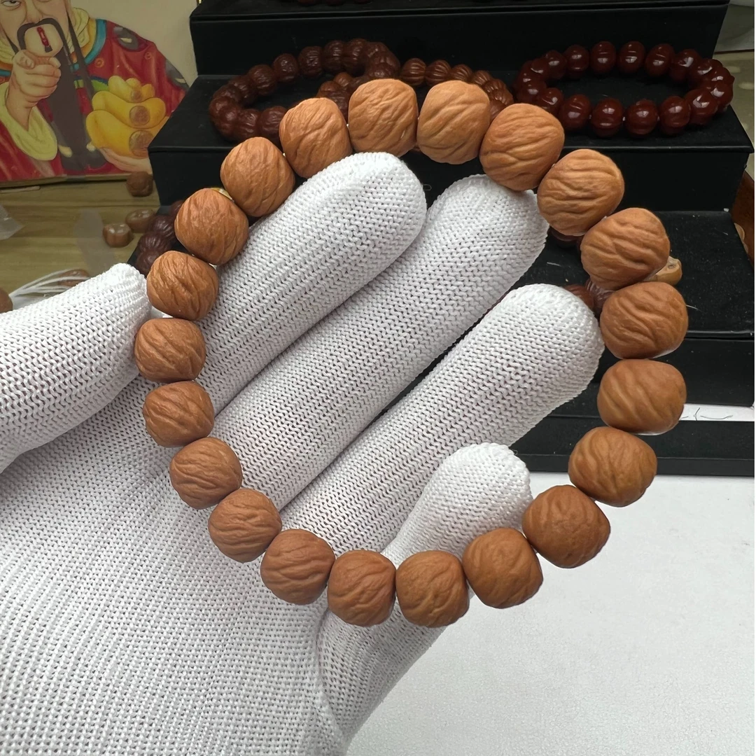 乐浔文玩严选，龙岩料半手工麒麟尺寸11+mm左右