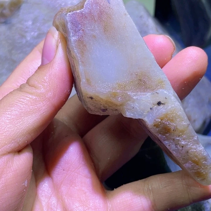 和田玉未镶嵌珠宝半成品