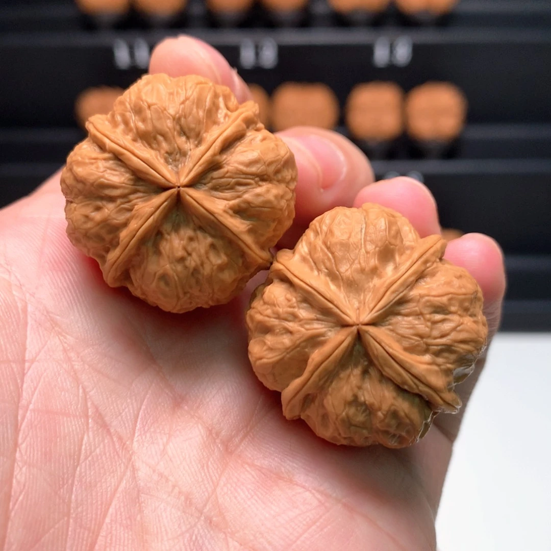 把件文玩核桃小***.小玉玺四棱