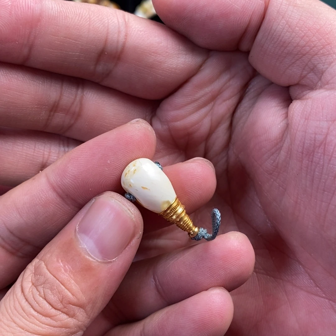 裸石蜜蜡18K金镶嵌10mm