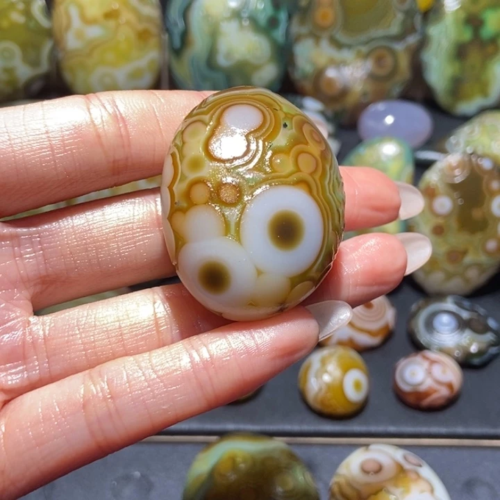 【闪购商品】未镶嵌玛瑙/玉髓珠宝奇石h h h