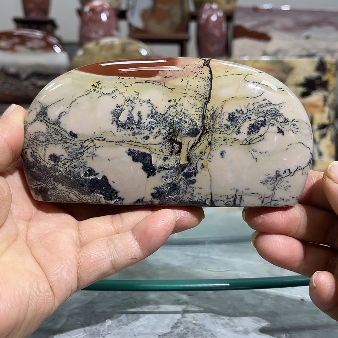 广西石海****）国画石摆件