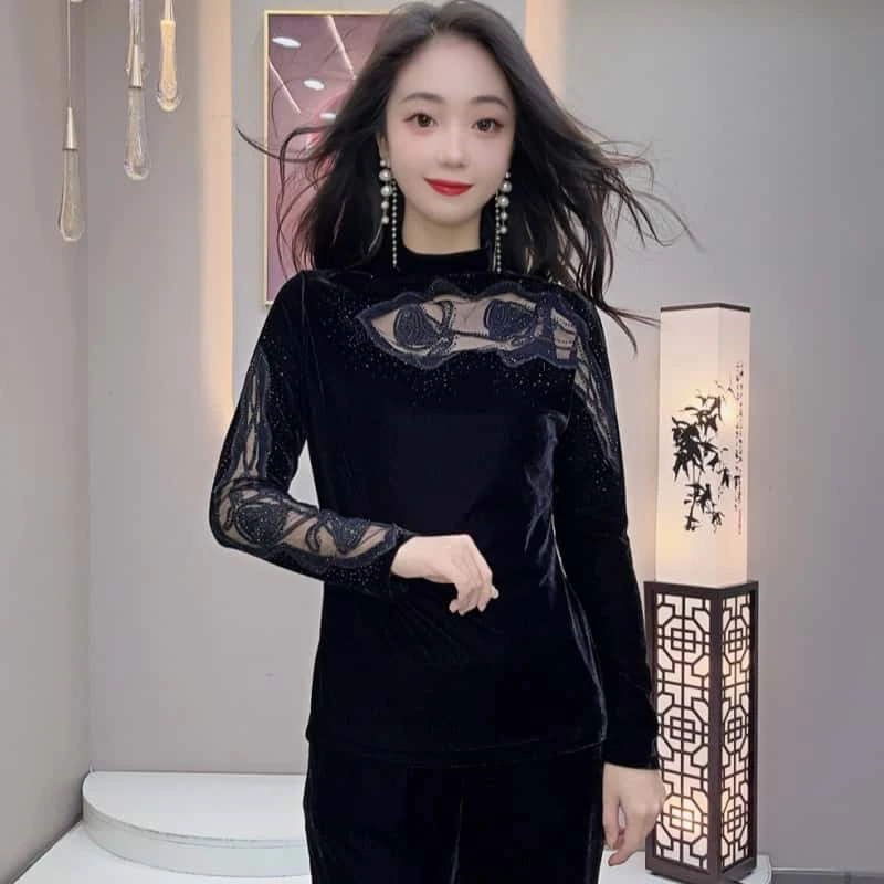 单件上衣四方立绒拼接性感镂空高领高级感秋冬洋气显瘦衫#马7632