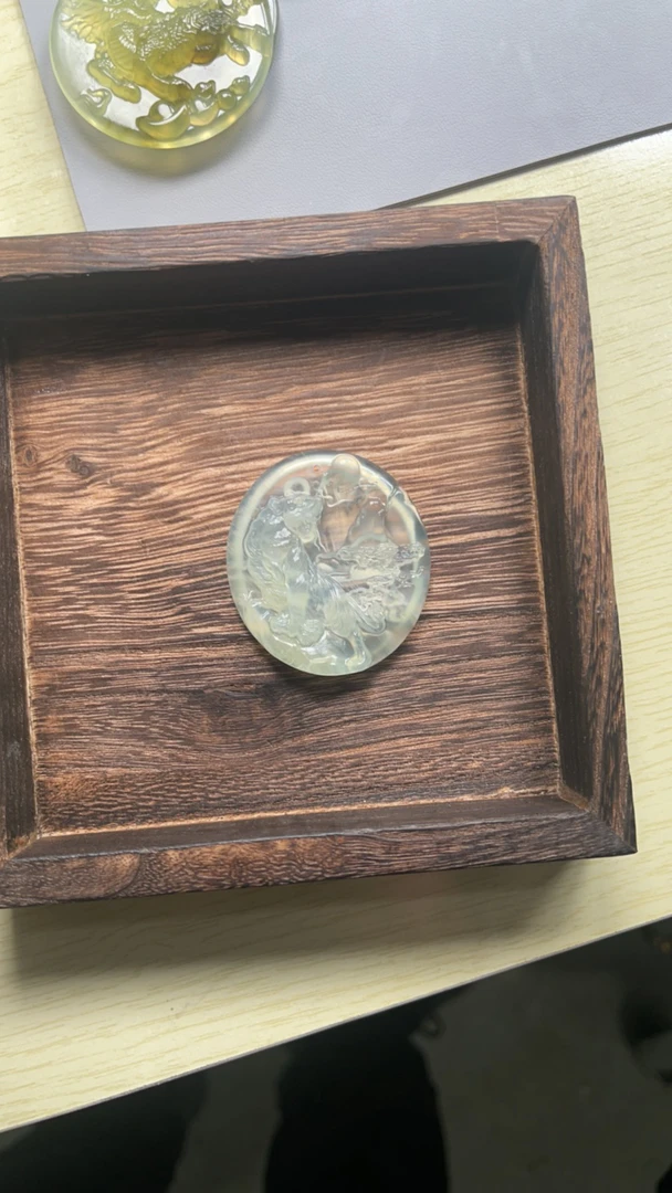 岫玉上山虎 虎吊坠