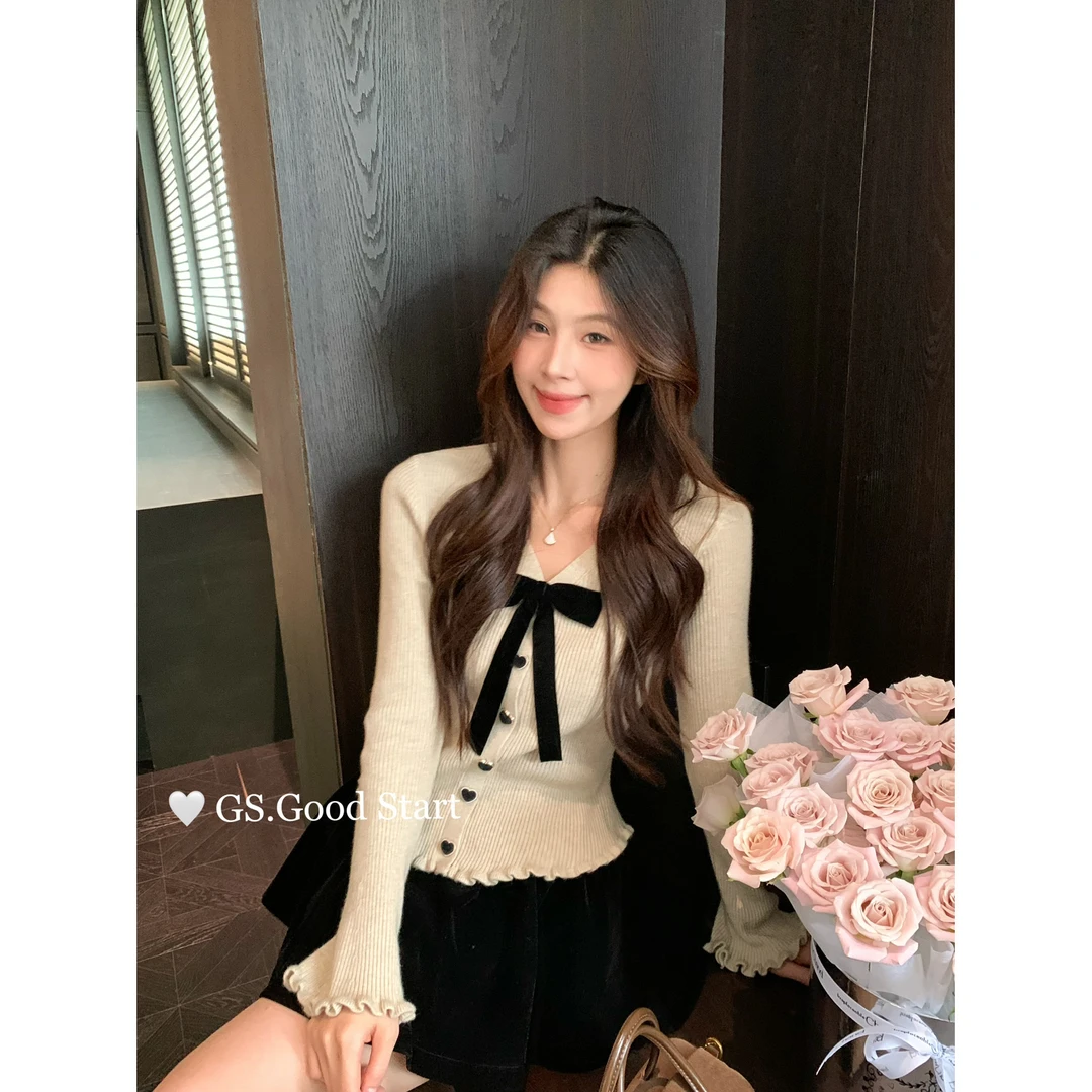 【秋冬上新】秋冬设计感V领法式蝴蝶结长袖针织衫内衬甜美