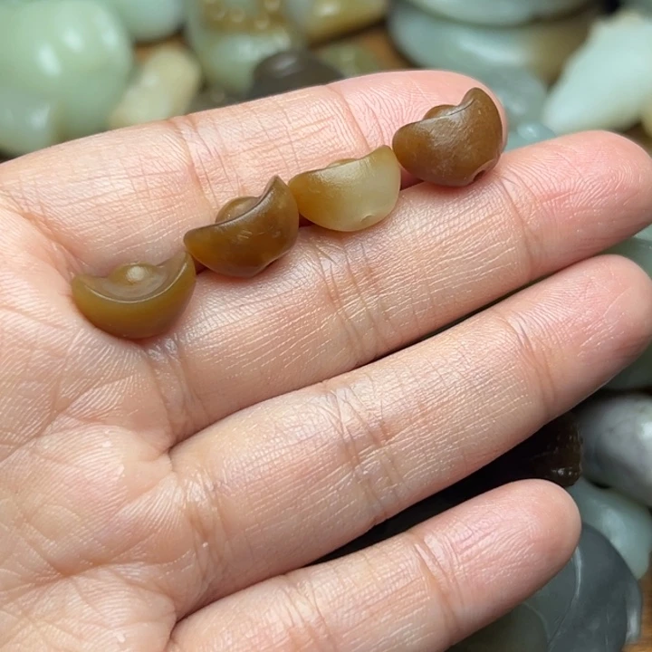 颈饰未镶嵌和田玉幸***多