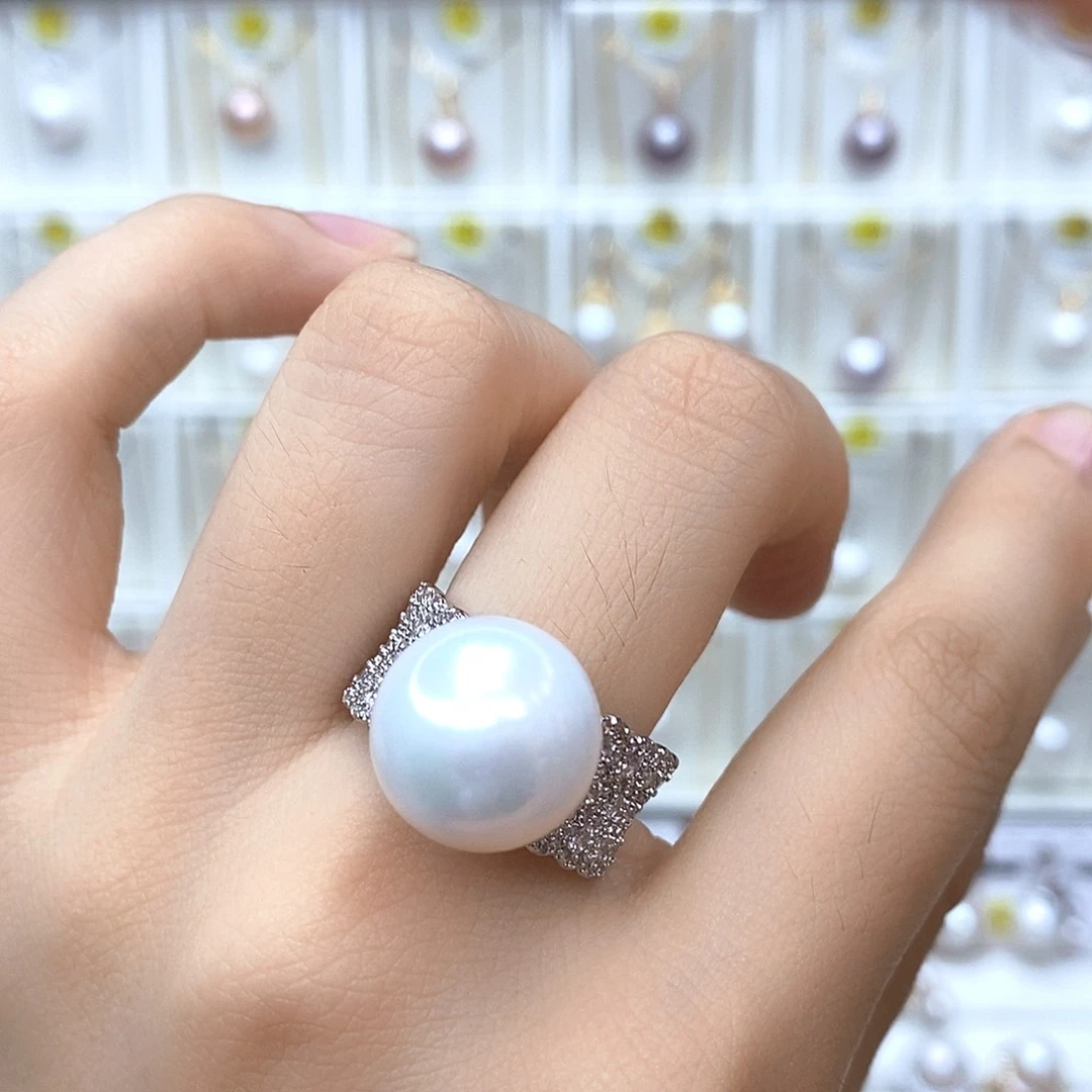 淡水珍珠合金颈饰