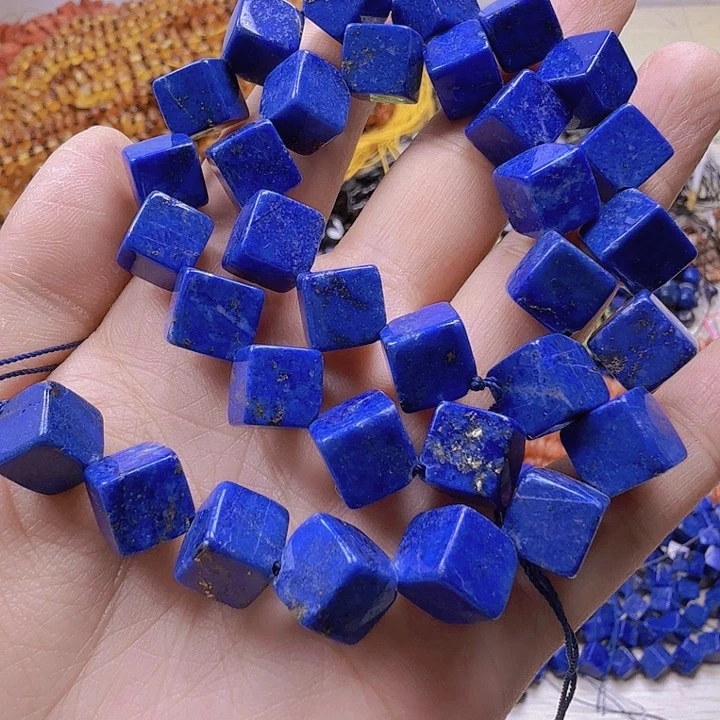 水晶珠宝半成品未镶嵌卡8天然青金对角一条