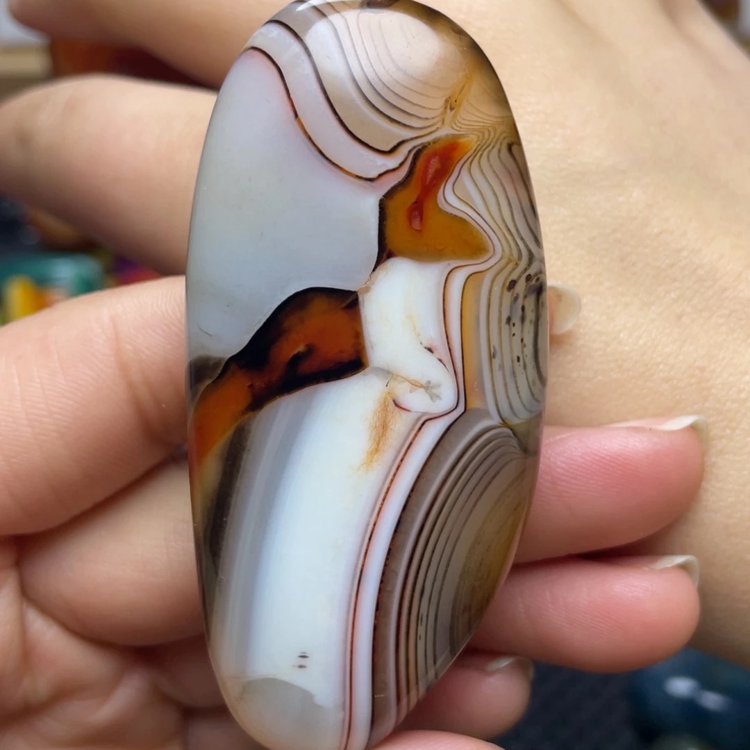 玛瑙/玉髓未镶嵌珠宝奇石