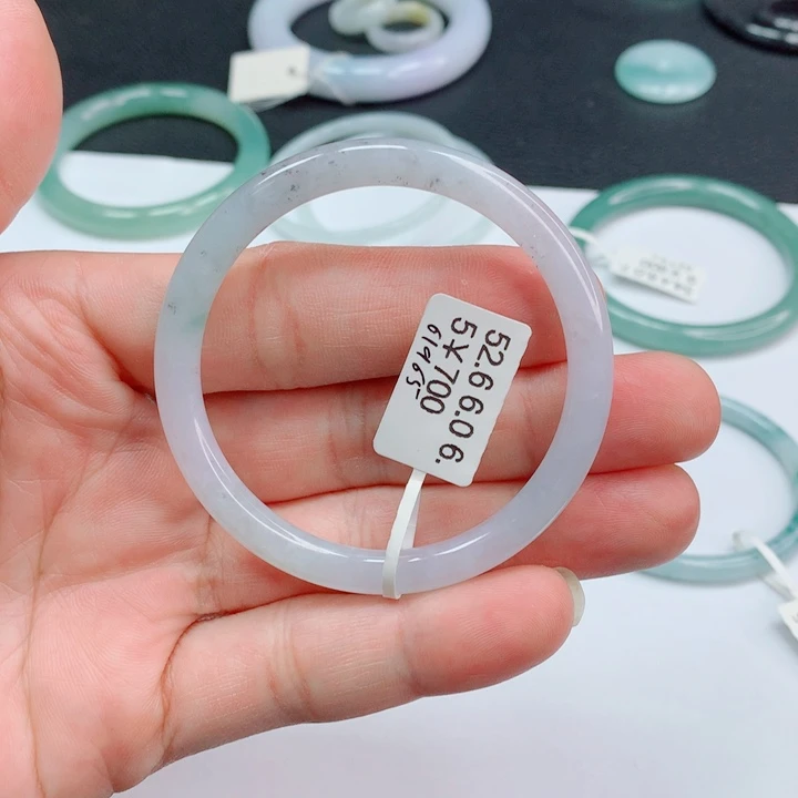 翡翠未镶嵌手镯52-53叮当